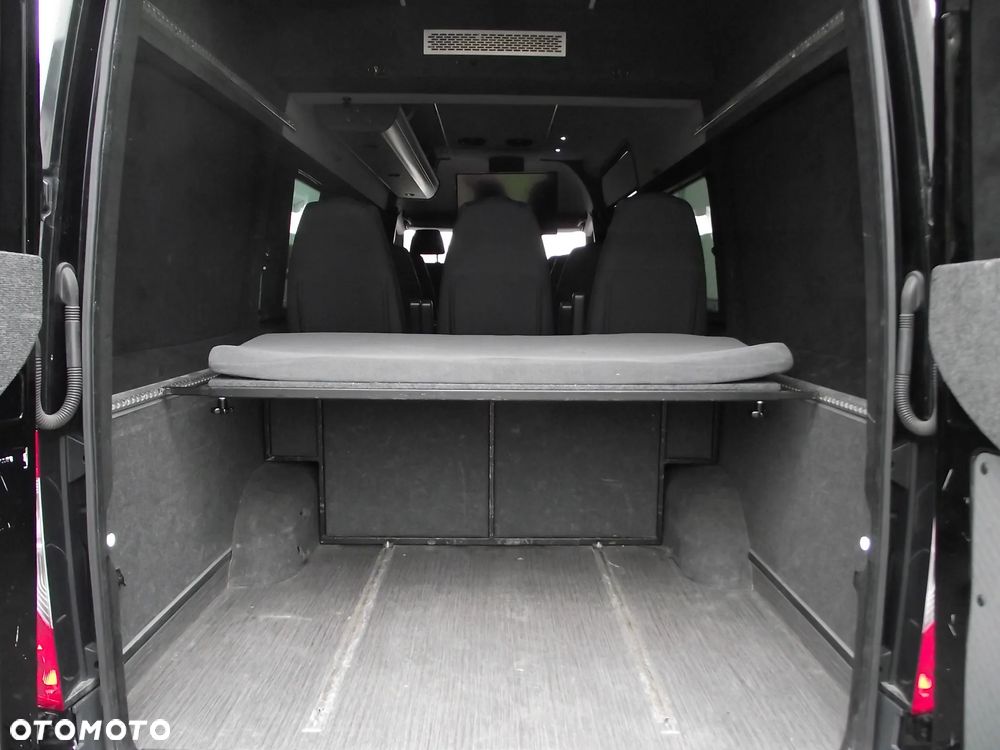 Mercedes-Benz Sprinter 907.253 - 28