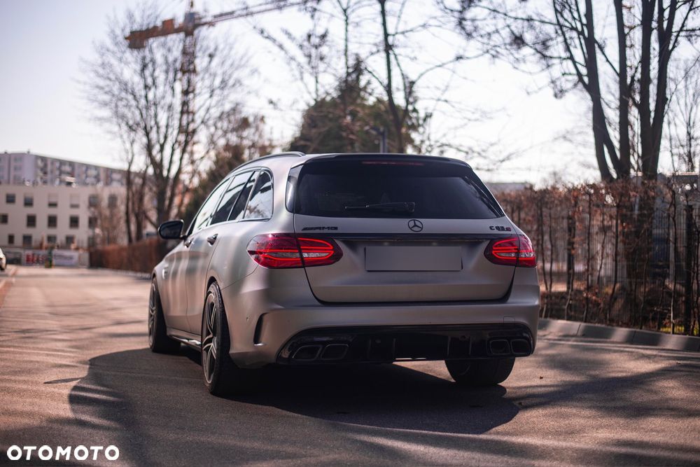 Mercedes-Benz Klasa C 63 S AMG 9G - 7