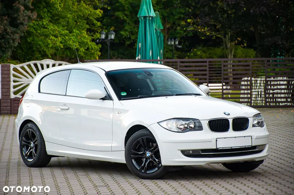BMW Seria 1 116i - 28