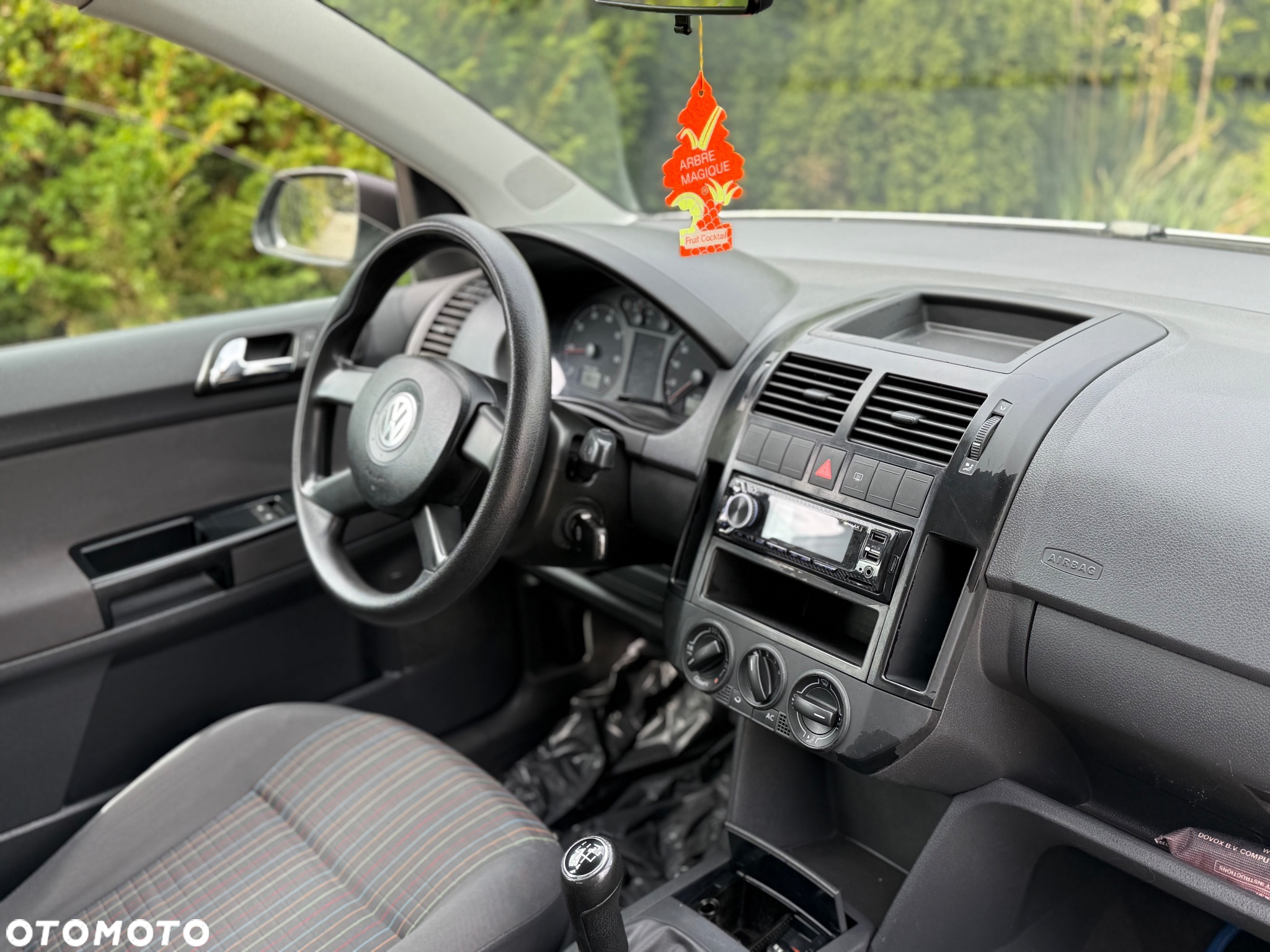 Volkswagen Polo 1.2 12V Comfortline - 9