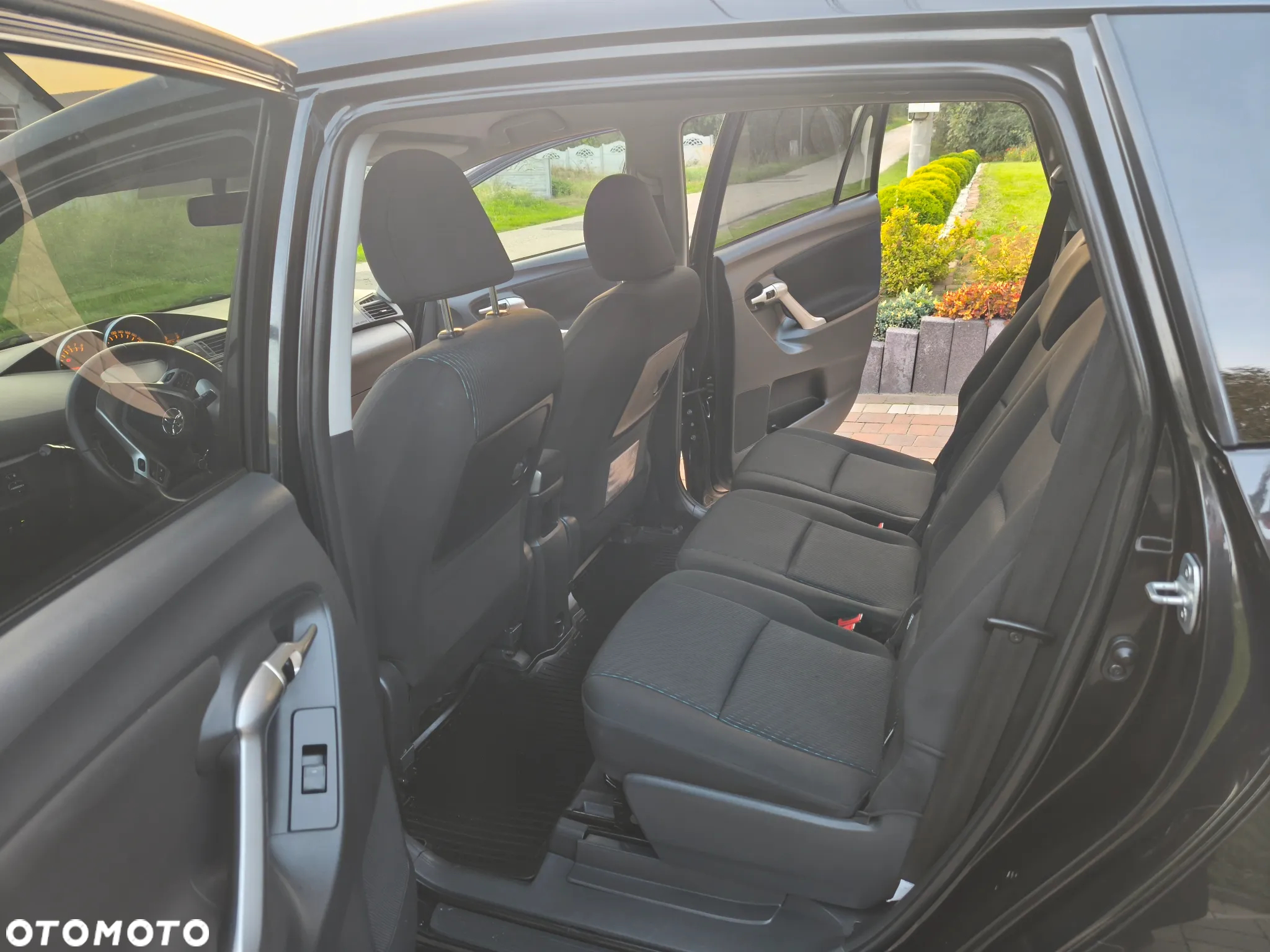 Toyota Verso - 12