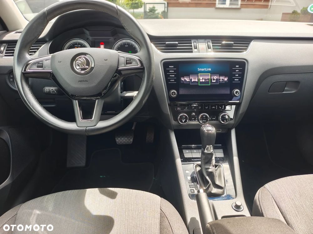 Skoda Octavia 1.5 TSI ACT DSG Ambition - 10