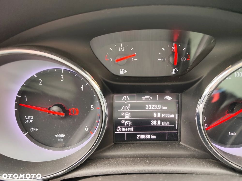 Opel Astra 1.6 CDTI Sport - 3