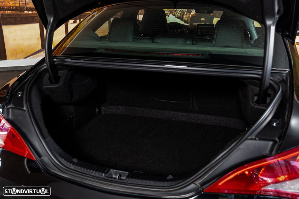 Mercedes-Benz CLA 180 - 26