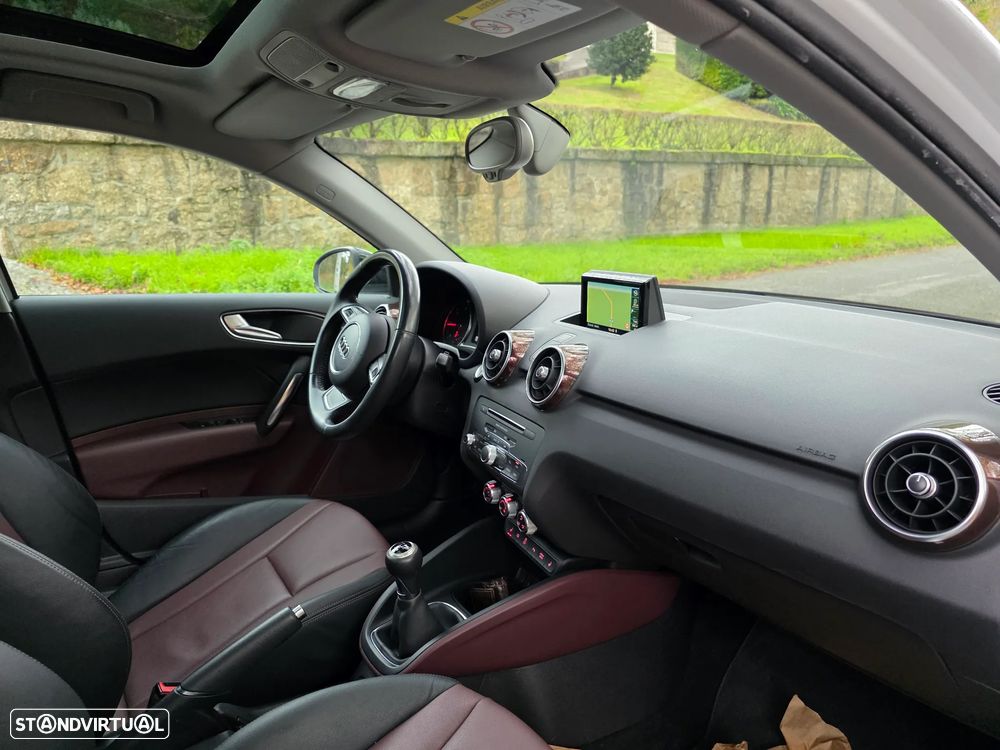 Audi A1 Sportback 1.6 TDI S line edition - 41