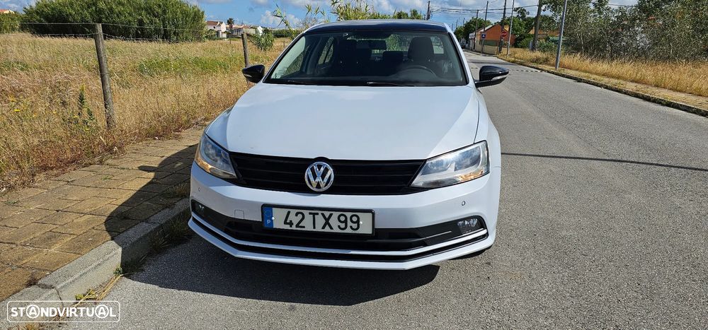 VW Jetta 2.0 TDI Confortline - 61
