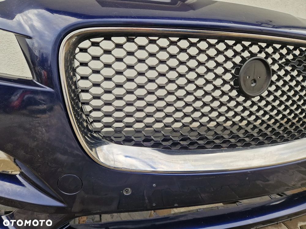 Zderzak Jaguar F Pace - 4