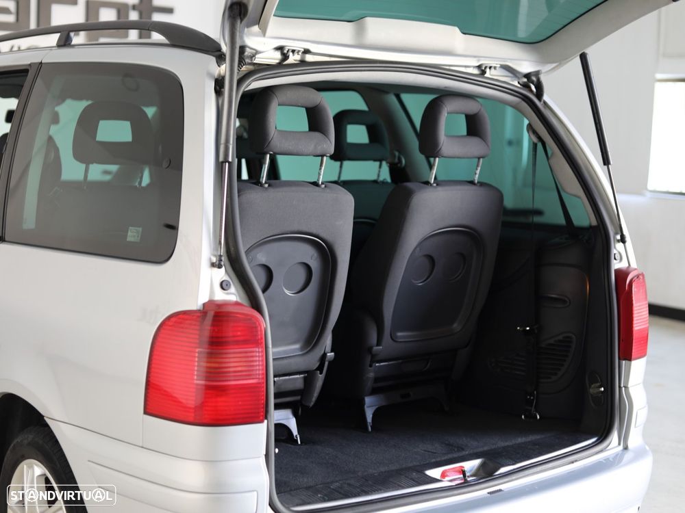 VW Sharan 1.9 TDi Confortline - 22