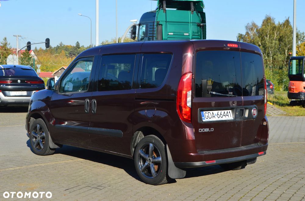 Fiat Doblo 1.4 T-Jet 16V Lounge - 5