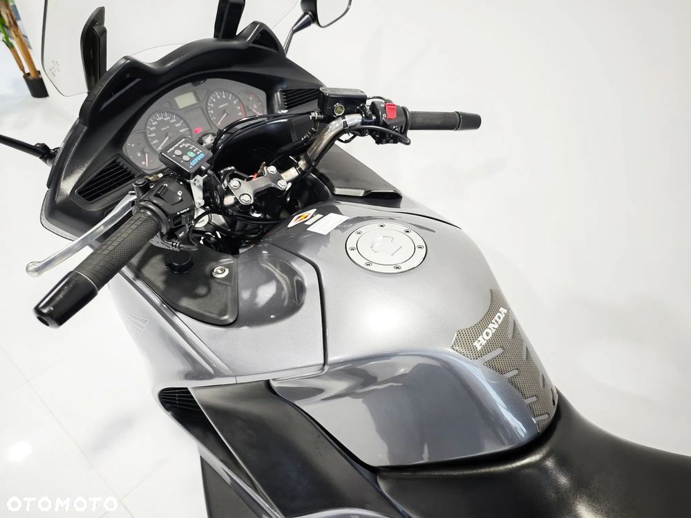 Honda Deauville - 14