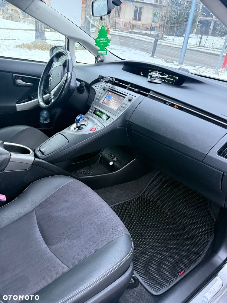 Toyota Prius - 6