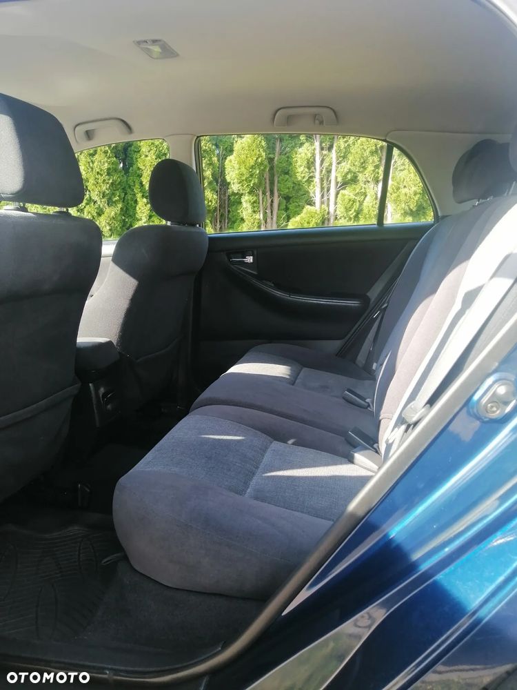 Toyota Corolla 1.4 VVT-i Base - 14