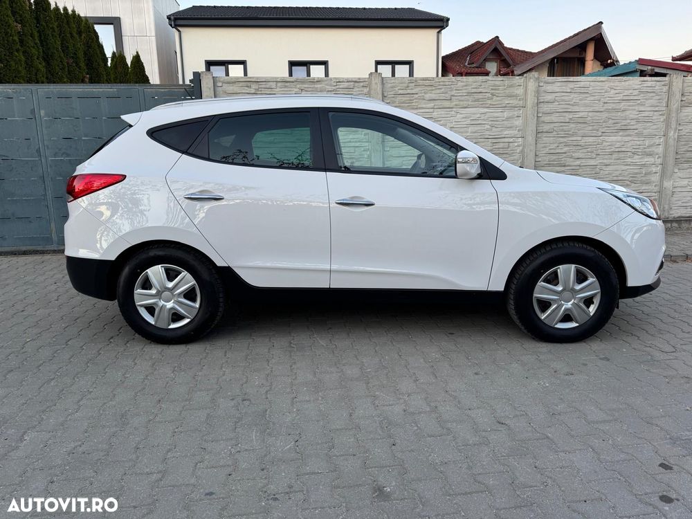 Hyundai ix35 2.0 CRDI 4WD Style - 5