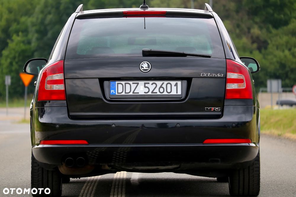Skoda Octavia 2.0 TDI DPF RS DSG - 31