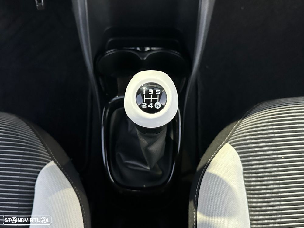 Peugeot 108 1.0 VTi Allure - 19