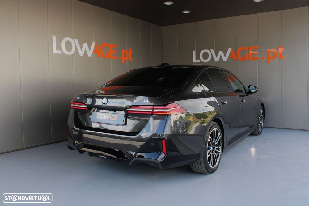 BMW i5 eDrive40 Pack Desportivo M - 27