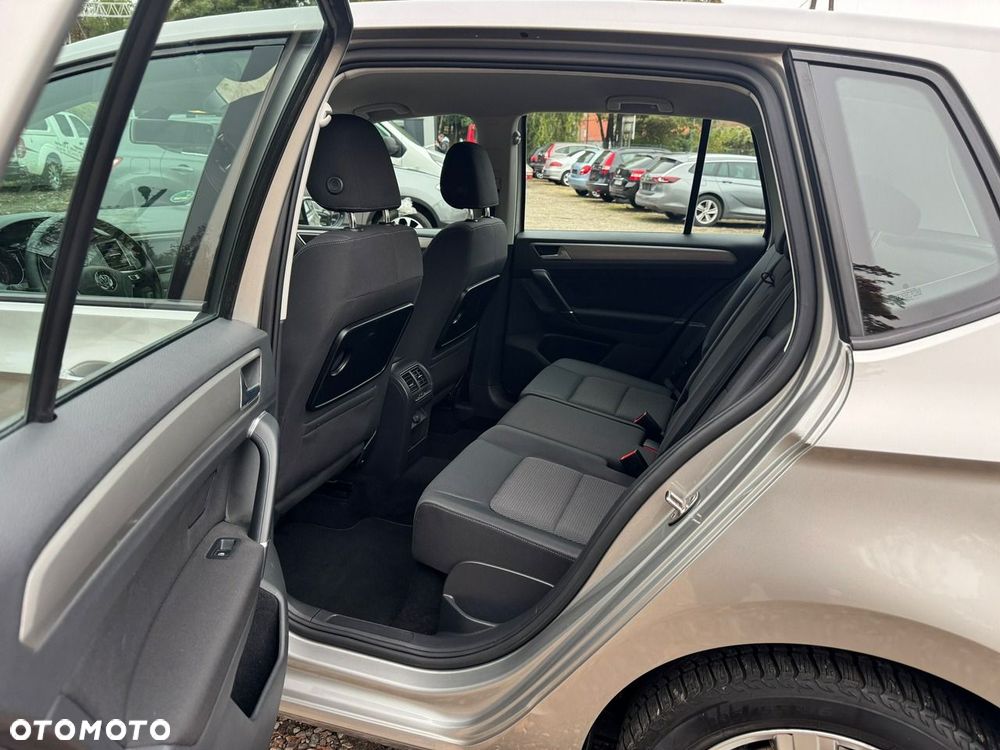 Volkswagen Golf Sportsvan - 22
