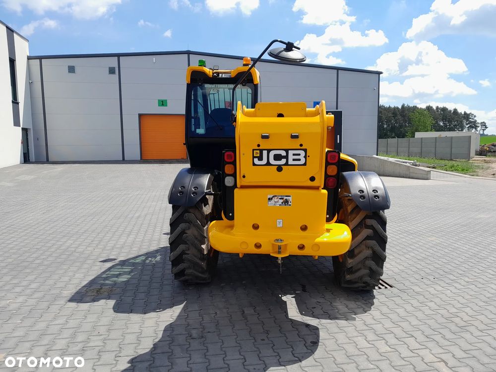 JCB 540-200 2023r - 8