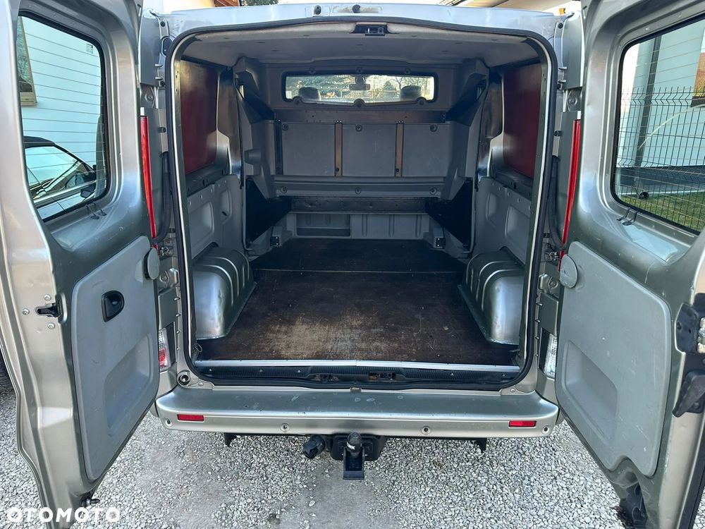 Renault Trafic - 24