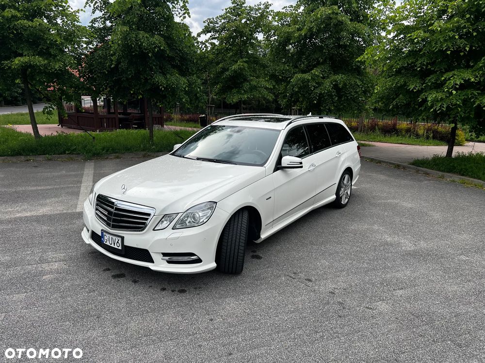 Mercedes-Benz Klasa E 500 BlueEFFICIENCY 7G-TRONIC Avantgarde - 3