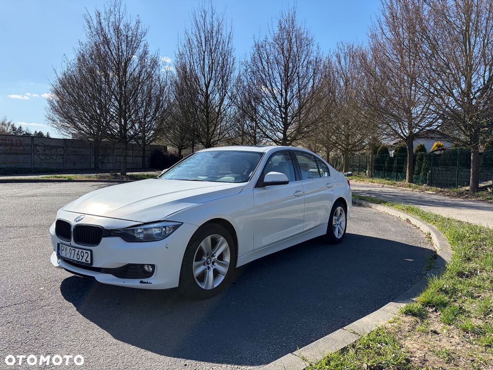 BMW Seria 3 328i xDrive - 7