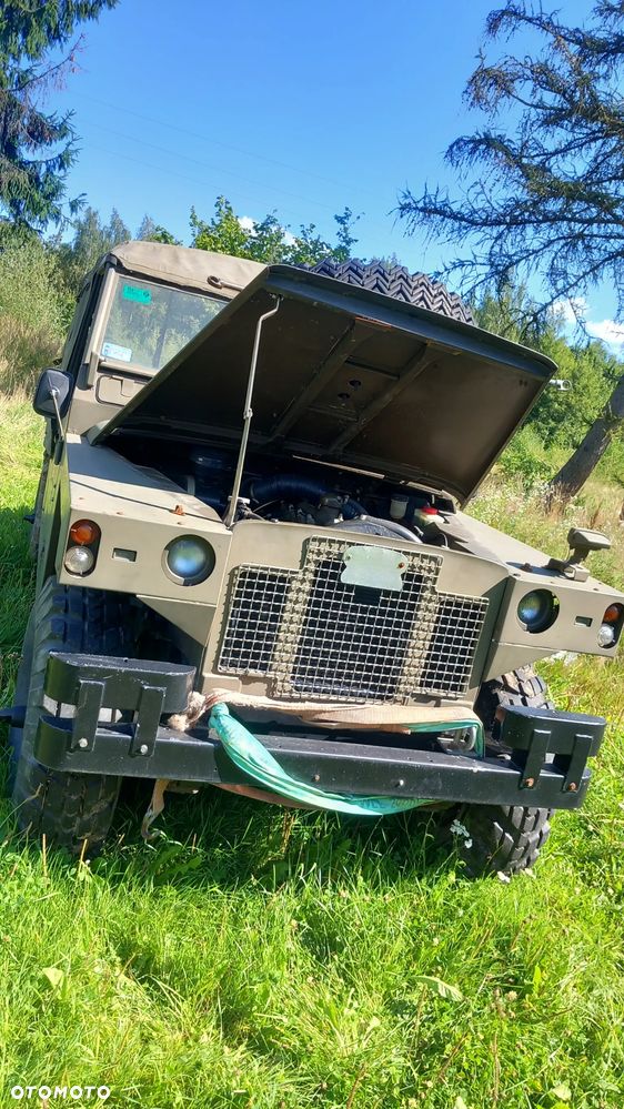 Land Rover Defender - 11