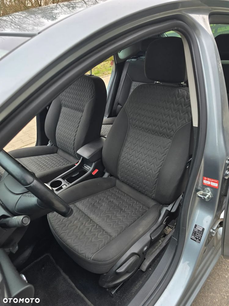 Opel Astra 1.4 Turbo Color Edition - 21