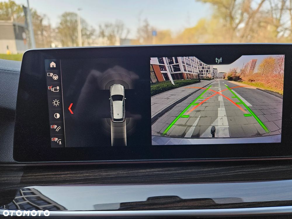 BMW Seria 5 520d xDrive Luxury Line - 35