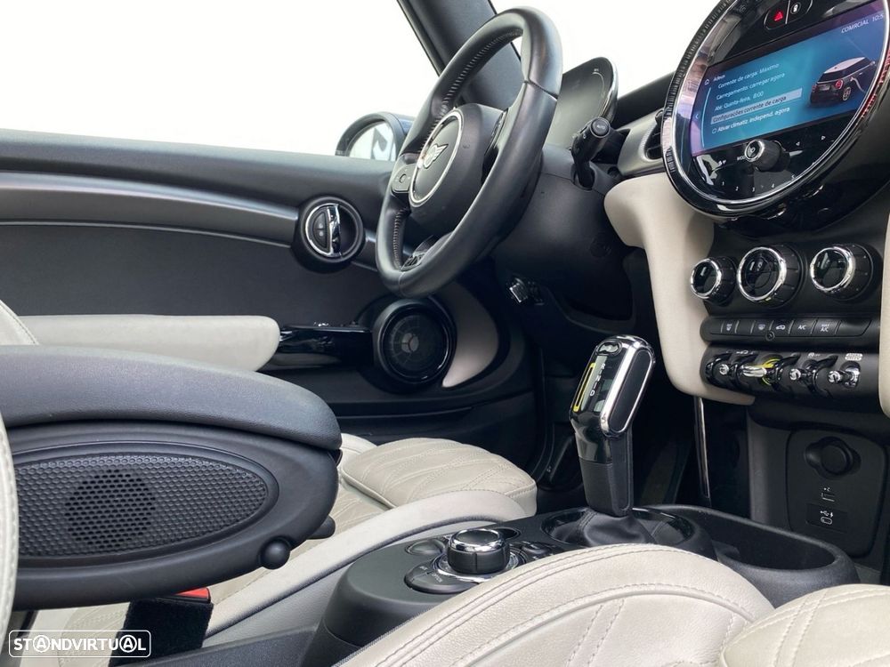 MINI 3 Portas Cooper SE Premium Yours - 14