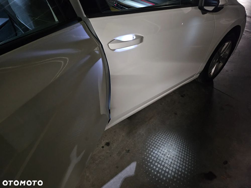 Volkswagen Golf VIII 2.0 TDI Life - 29