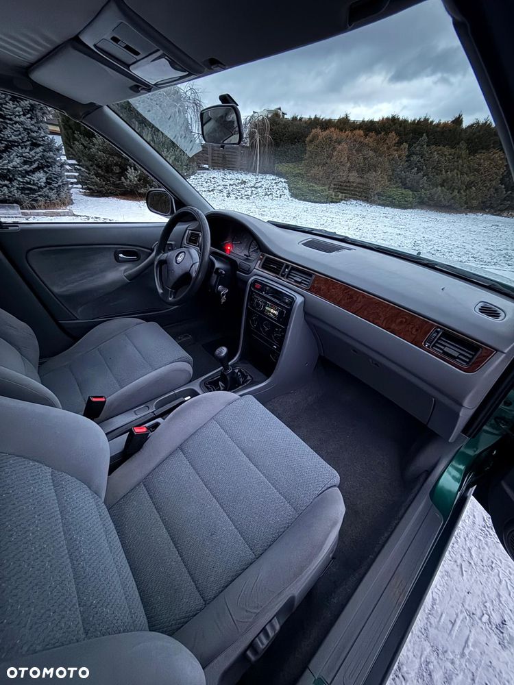 Honda Civic 1.4i - 14