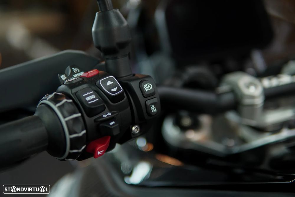 BMW R 1300 GS Adventure TRIPLE BLACK ASA - 48