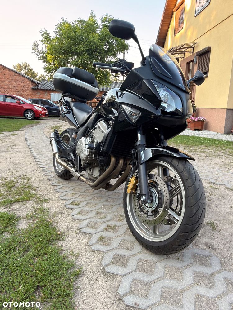 Honda CBF - 12