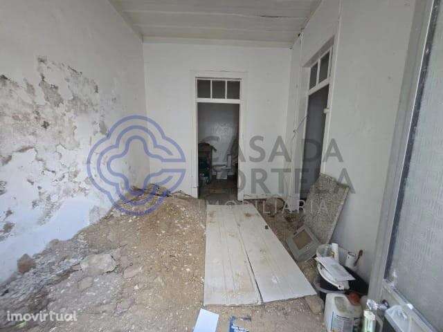 Prédio para Investimento no Centro de Sesimbra a 4 Minutos da Praia - Grande imagem: 5/31