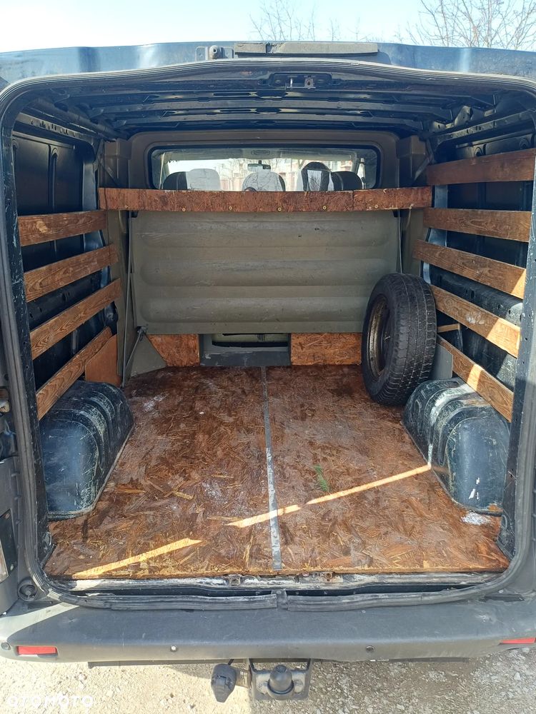 Renault Trafic L2H1 - 10