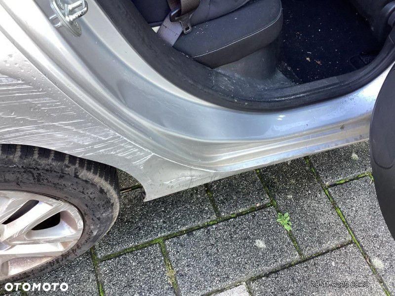 Opel Astra 1.4 Turbo Business - 12