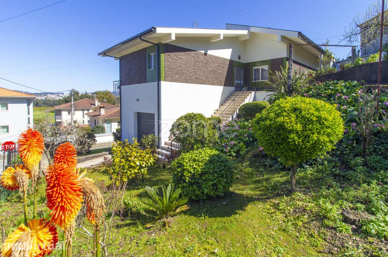 Moradia Individual T3 com Terreno de 800 m² em Braga - Grande imagem: 2/29