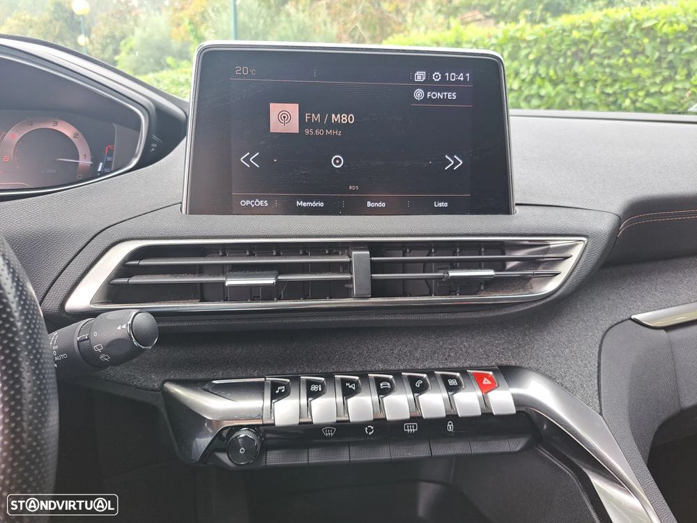 Peugeot 3008 1.5 BlueHDi GT Line EAT8 - 26