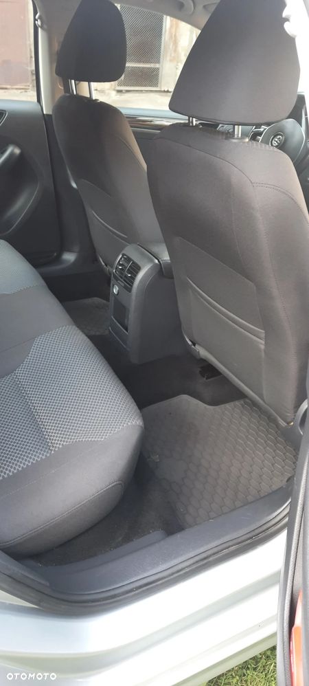 Volkswagen Jetta 2.0 TDI DPF BMT Trendline - 12