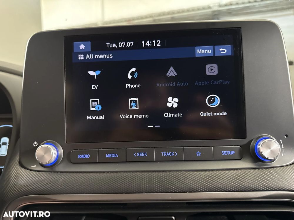 Hyundai KONA - 21