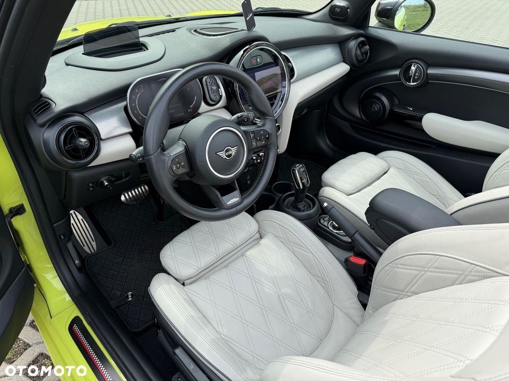 MINI John Cooper Works - 10