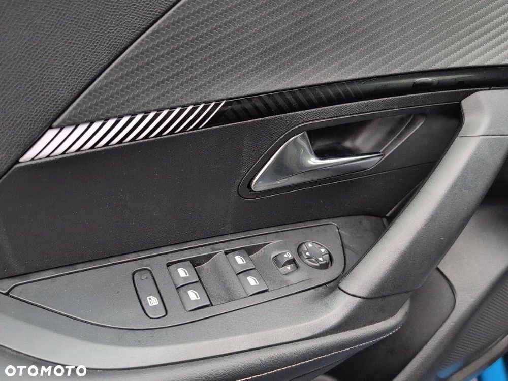 Peugeot 2008 1.2 PureTech Allure S&S EAT8 - 13