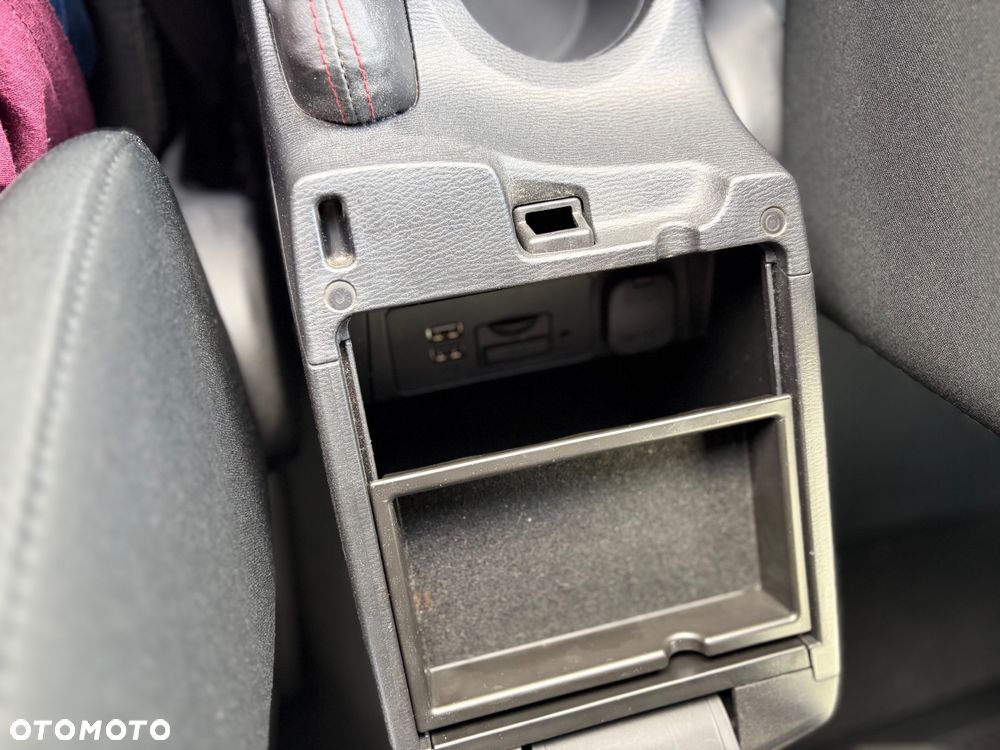 Mazda 3 SKYACTIV-D 150 Automatik Sports-Line - 39