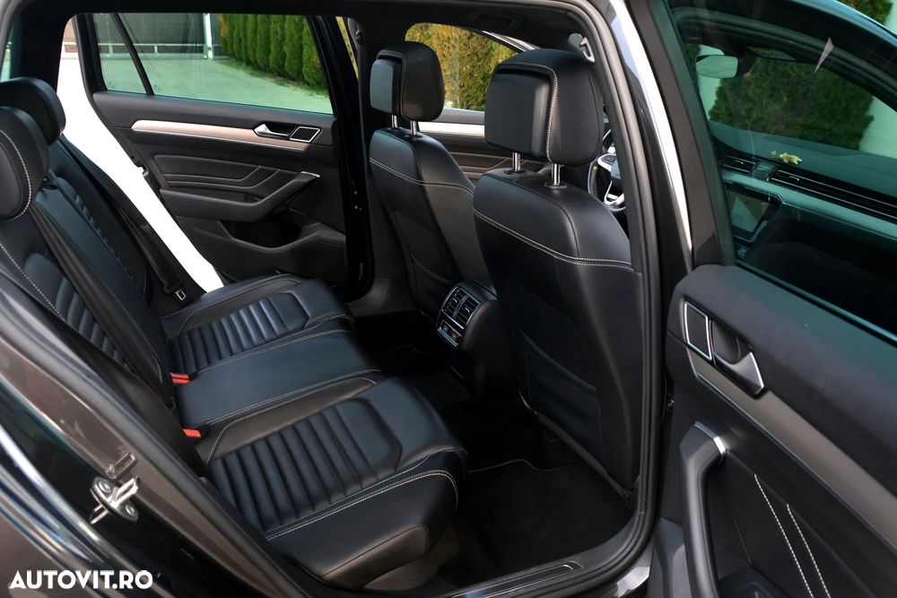 Volkswagen Passat Alltrack 2.0 TDI SCR 4Motion DSG - 11