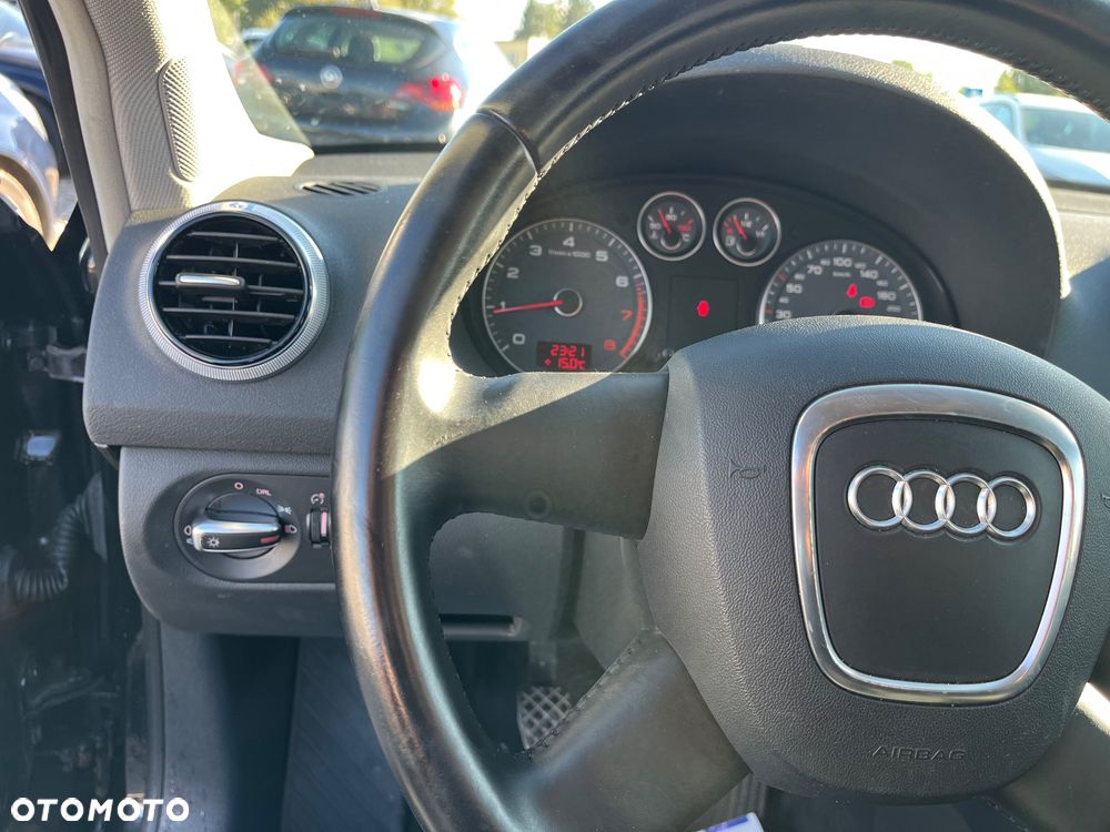 Audi A3 Sportback 1.6 Attraction - 13