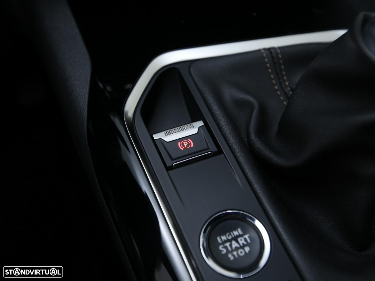 Peugeot 3008 - 21