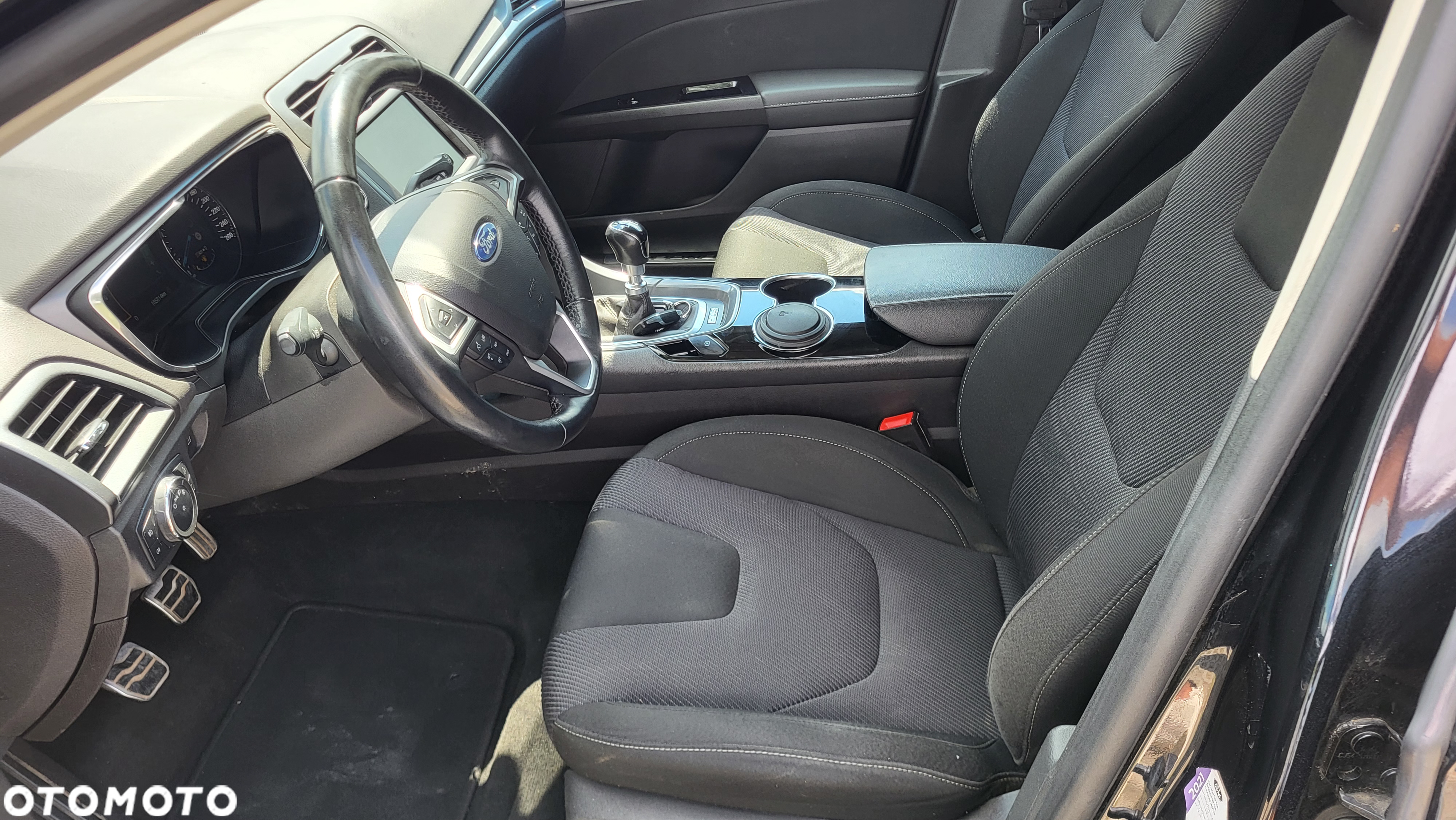 Ford Mondeo - 10