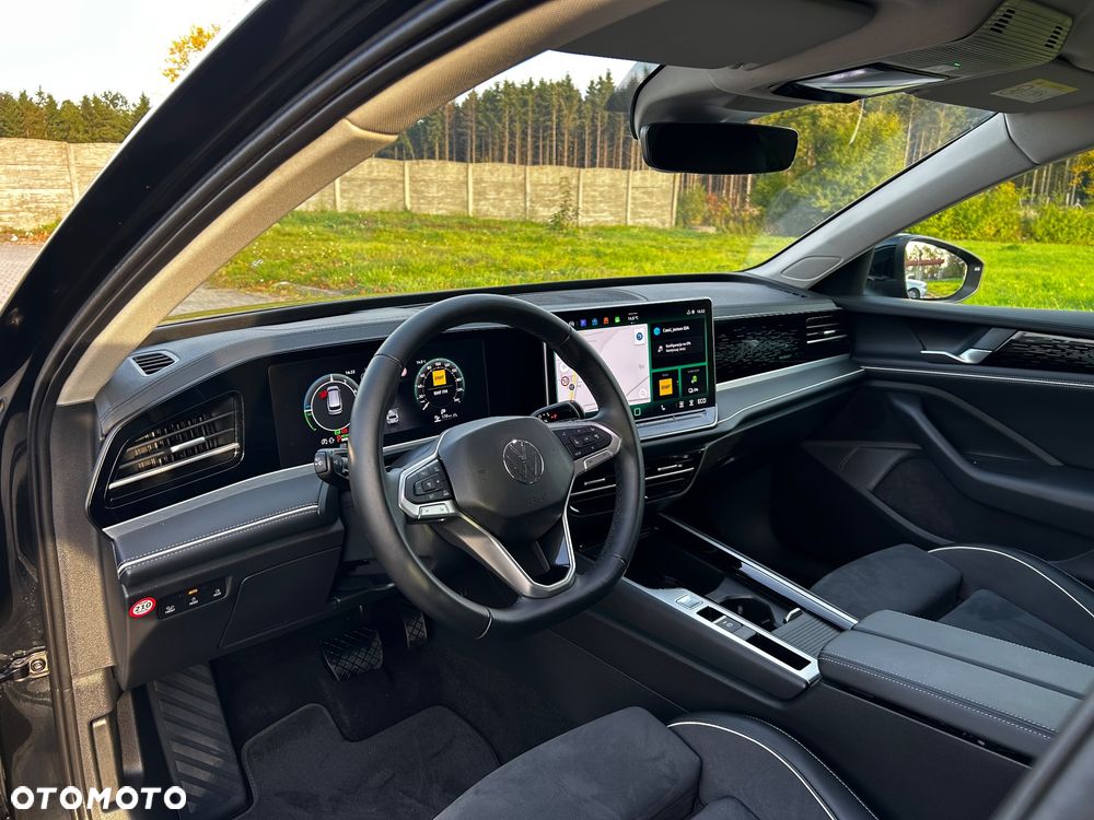 Volkswagen Passat 1.5 TSI eHybrid PHEV 200kW Style DSG - 31