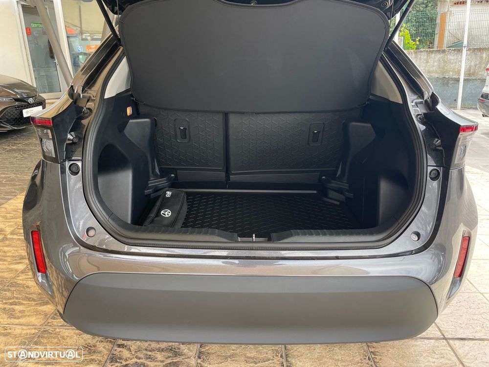 Toyota Yaris Cross 1.5 HDF Comfort Plus - 21