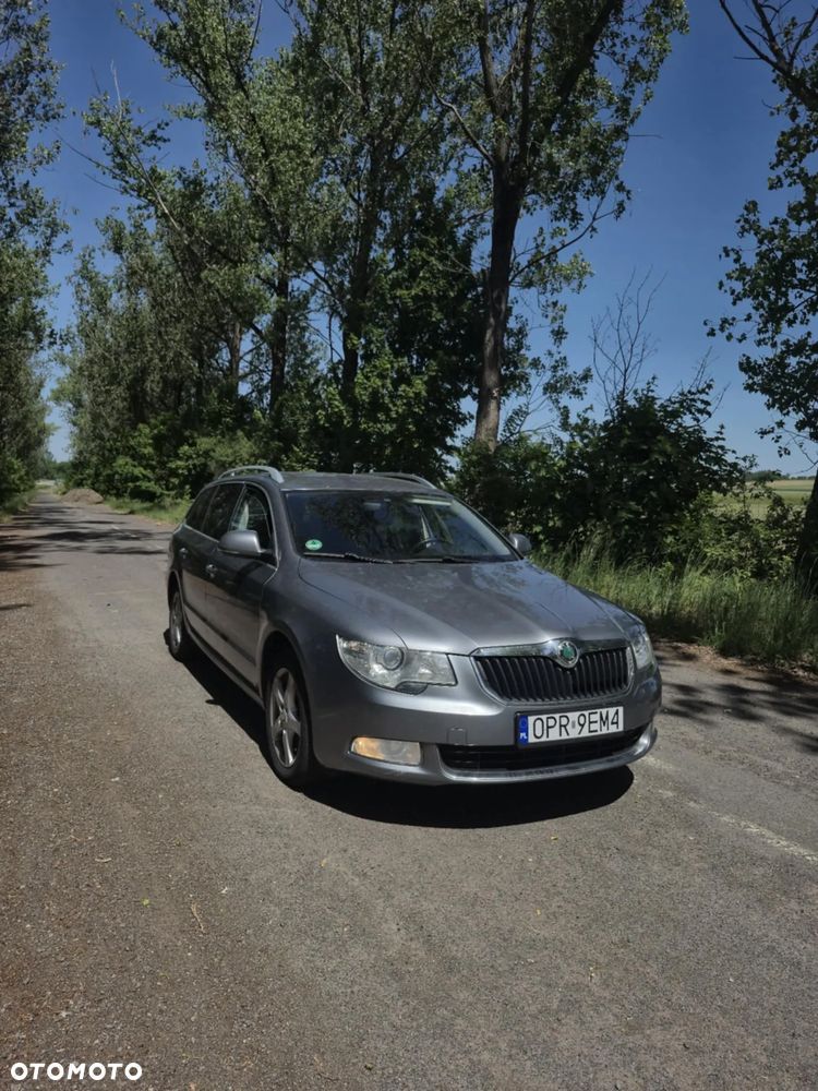 Skoda Superb - 1